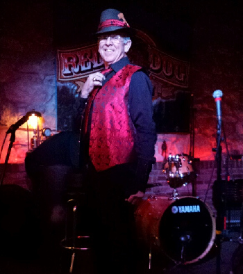 Photograph of Mark Ashworth as Lucky Diamond